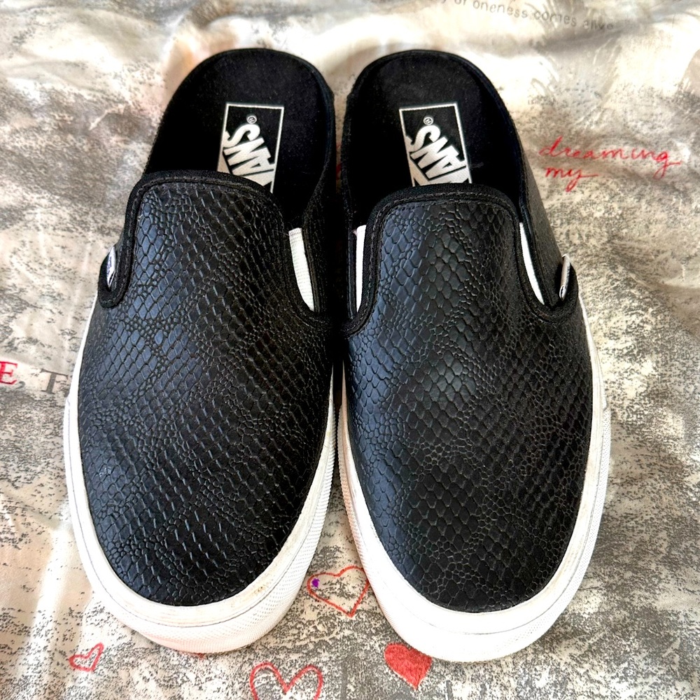 Vans mule